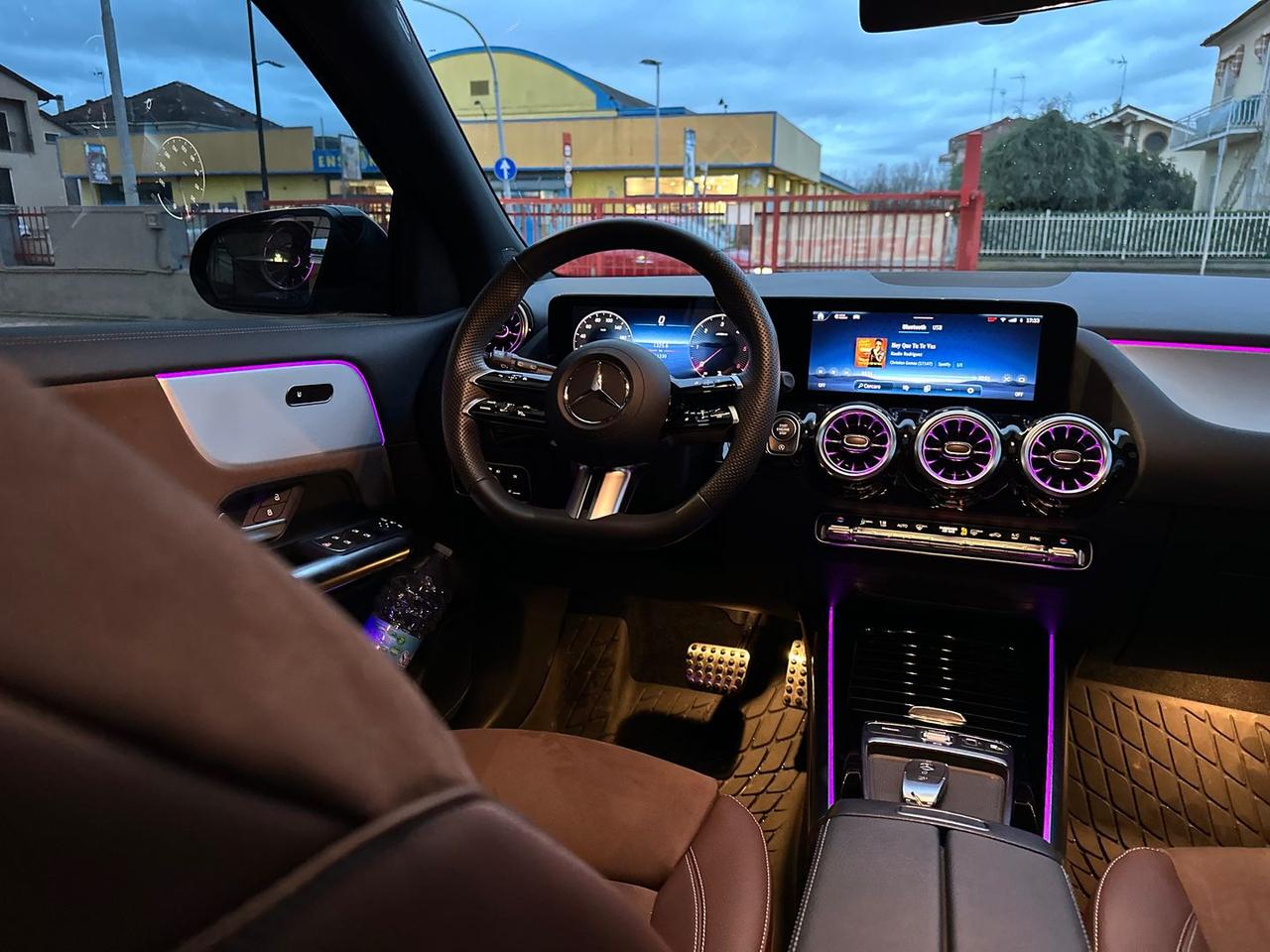 Mercedes-Benz GLA 200 D AMG Line Premium Plu #9169