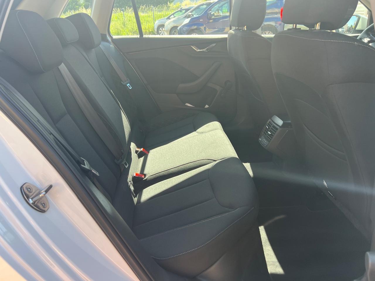 Skoda Kamiq 1.0 G-Tec Monte Carlo
