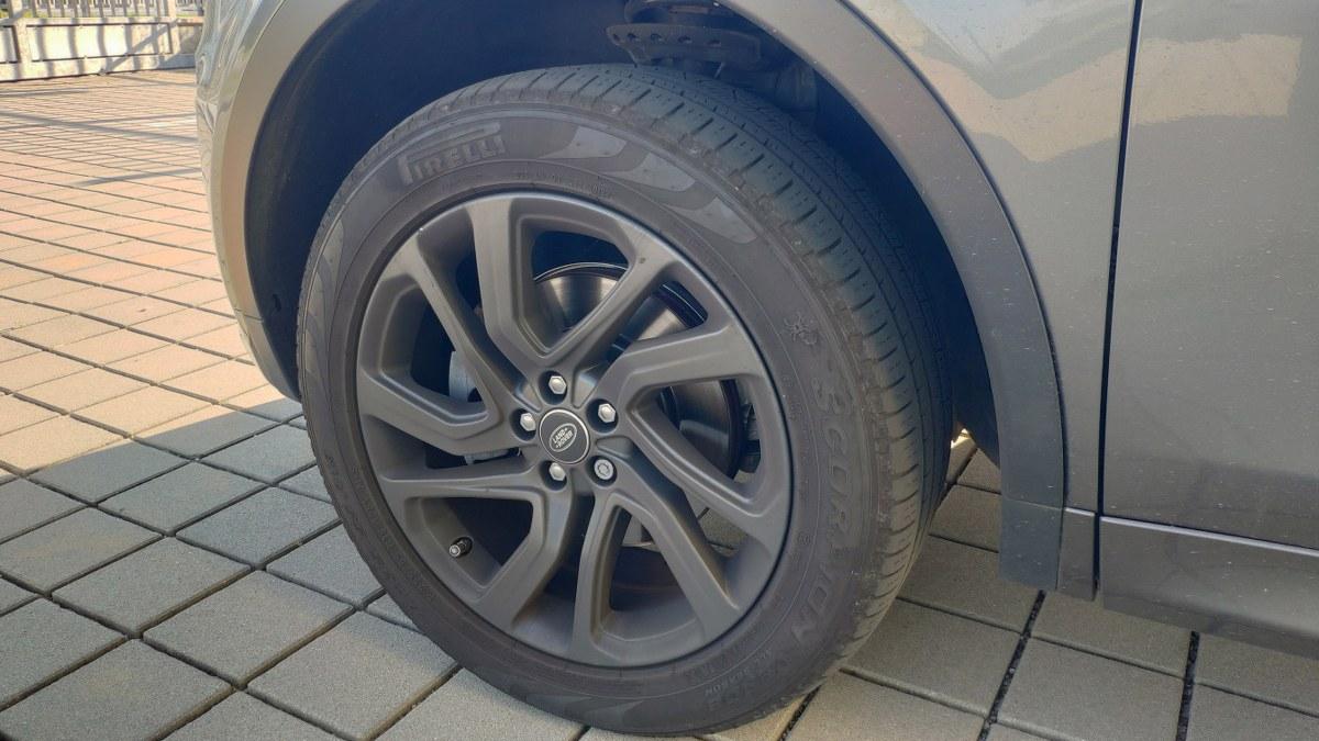 LAND ROVER Discovery Sport SOLO PER COMMERCIANTI AUTO SENZA GARANZIA