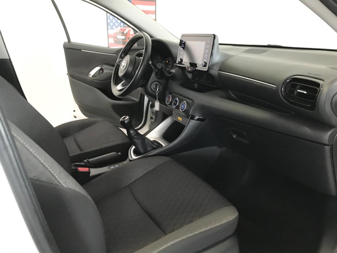 Toyota Yaris 1.0 5 porte Active