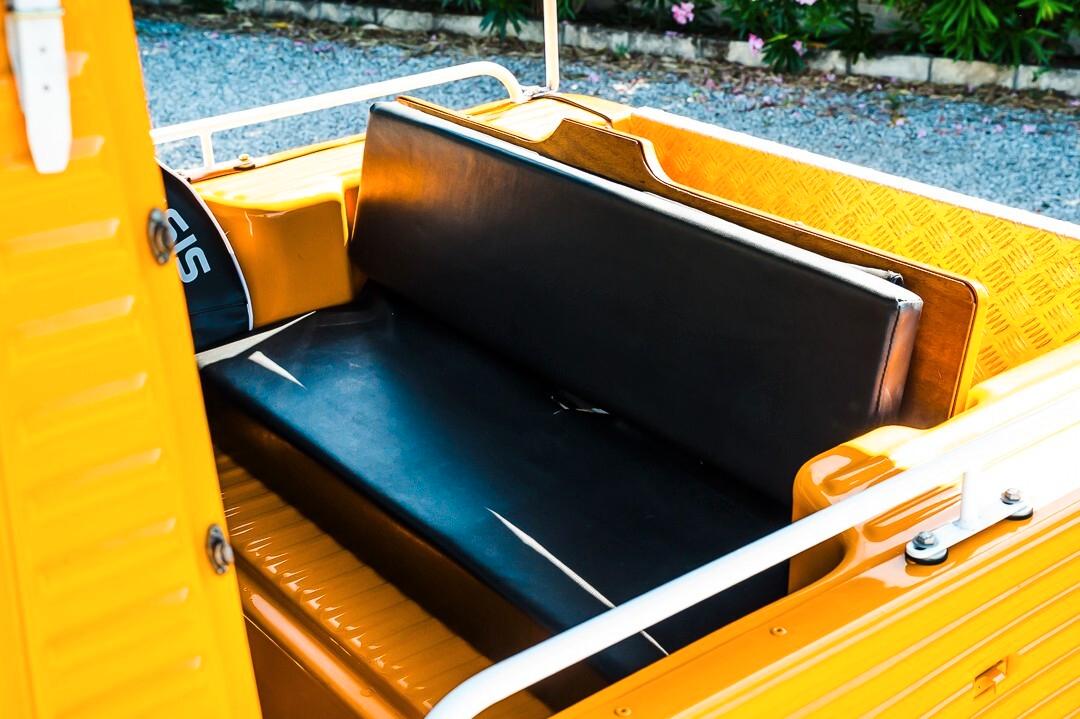 Citroen Mehari Orange Kirghiz