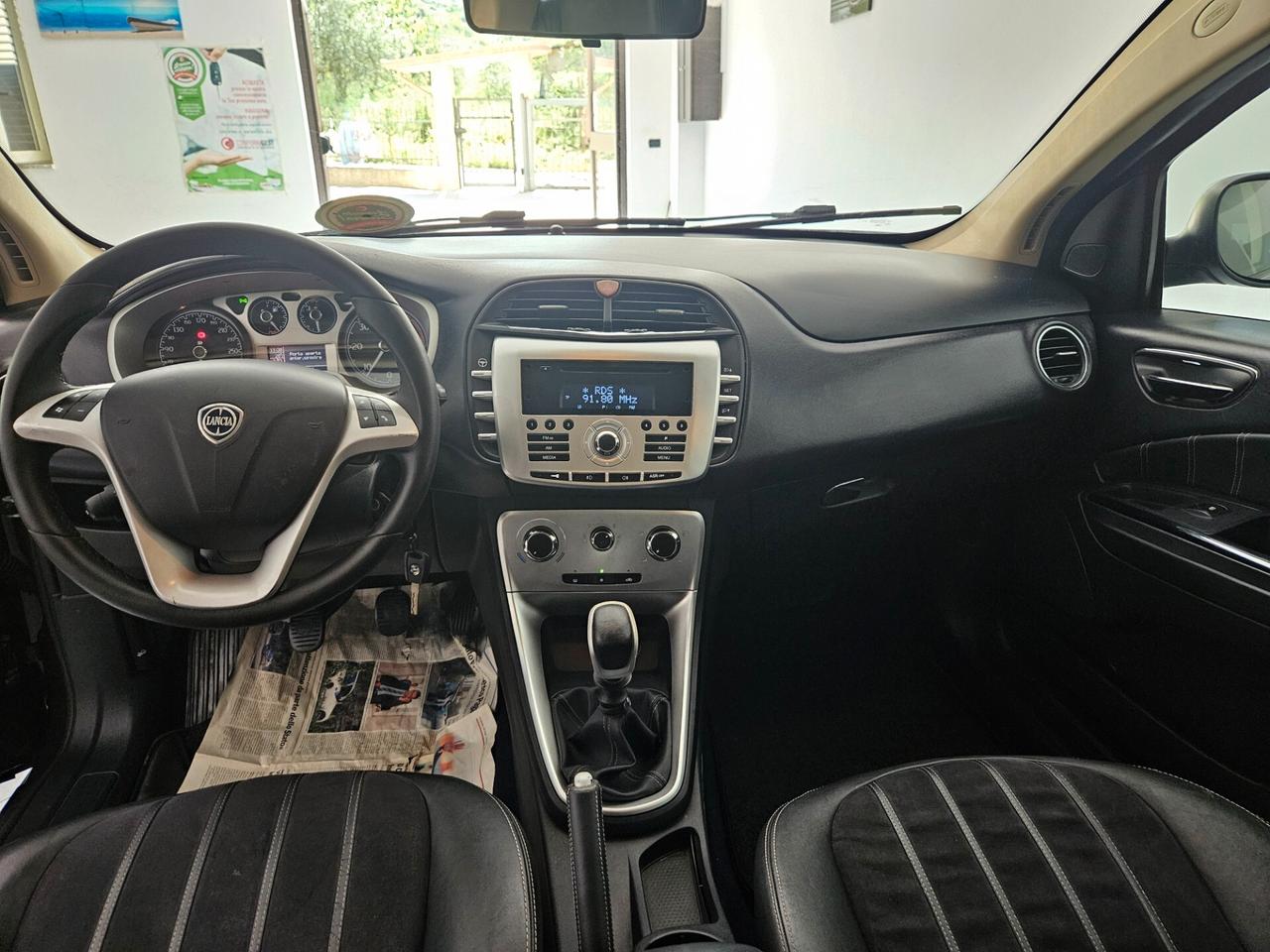 Lancia Delta 1.6 MJT DPF Silver