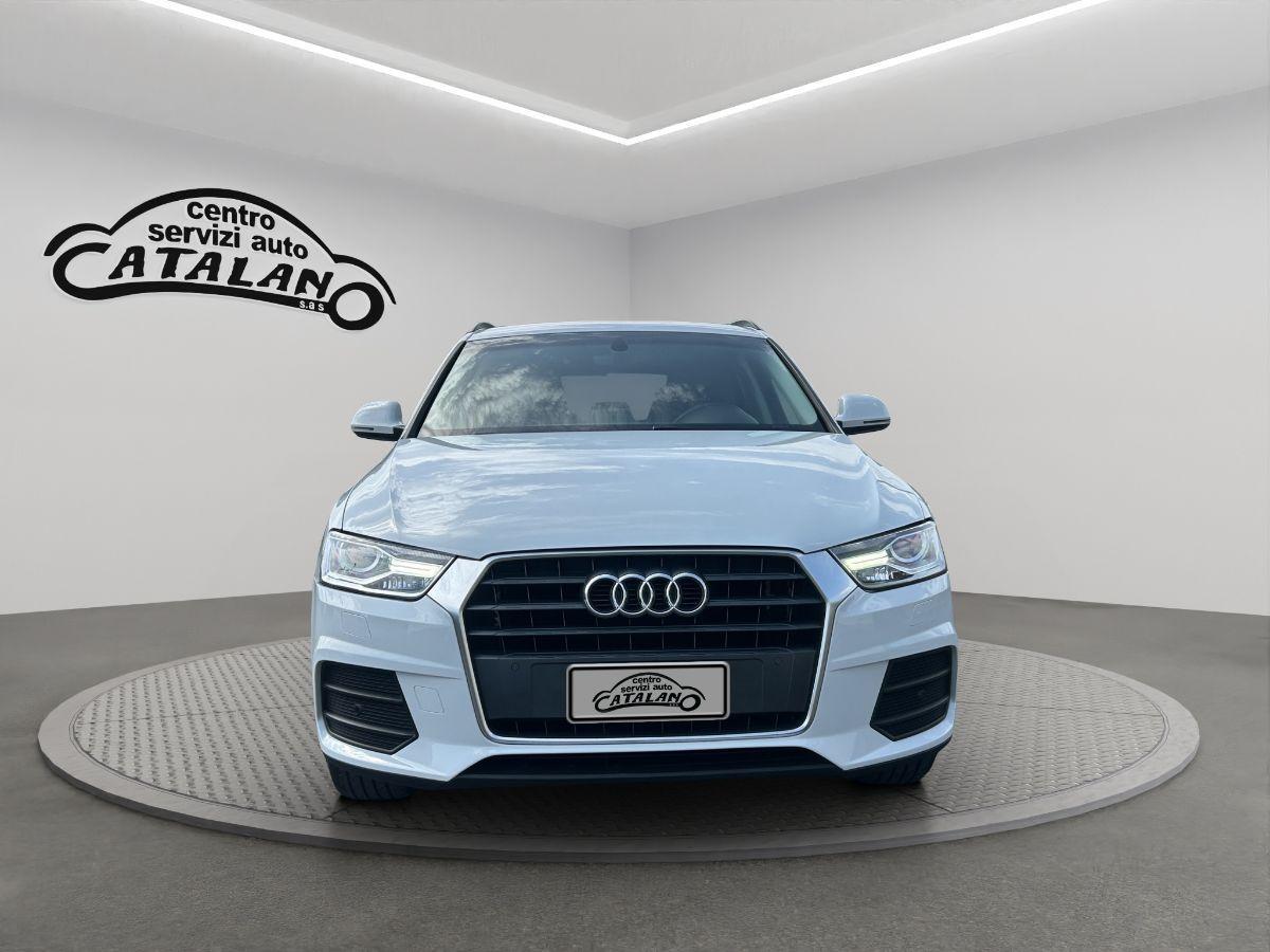 AUDI - Q3 - 2.0 TDI 120 CV Sport NAVI