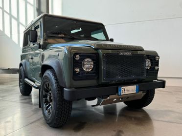 Land Rover Defender 90 2.2 TD4