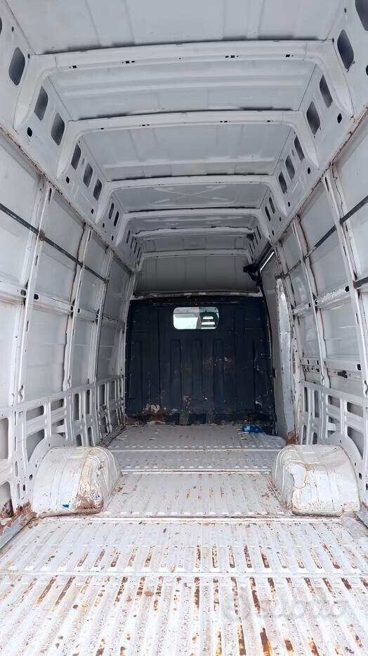 IVECO DAILY 35C13V 2.8 TDI FURGONE H2 PASSO 3950