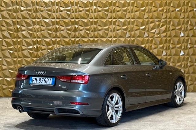 Audi A3 Sedan 30 1.6 tdi S-line116cv s-tronic