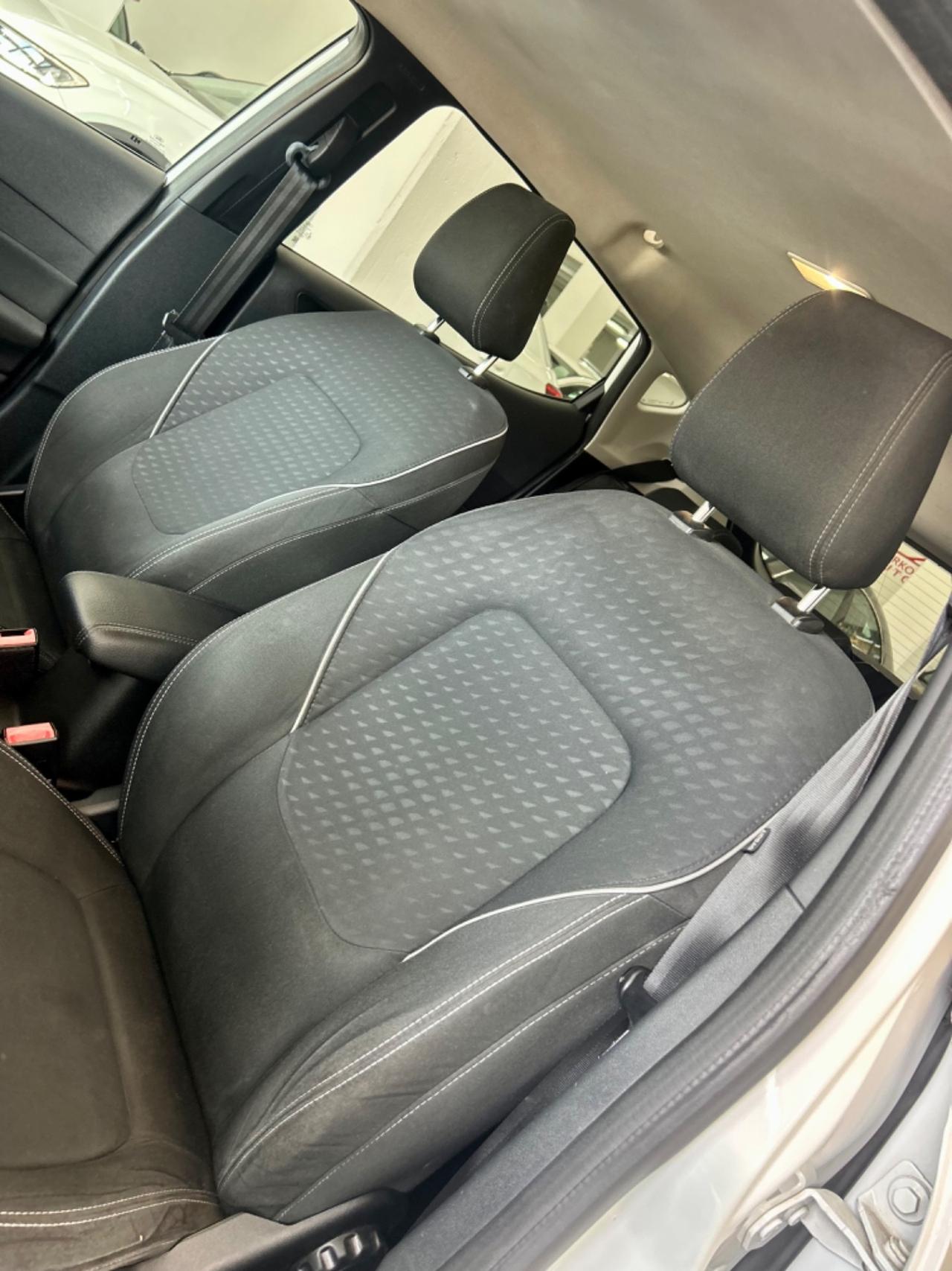 Ford Fiesta 1.5 TDCi 5 porte Titanium FINANZIABILE
