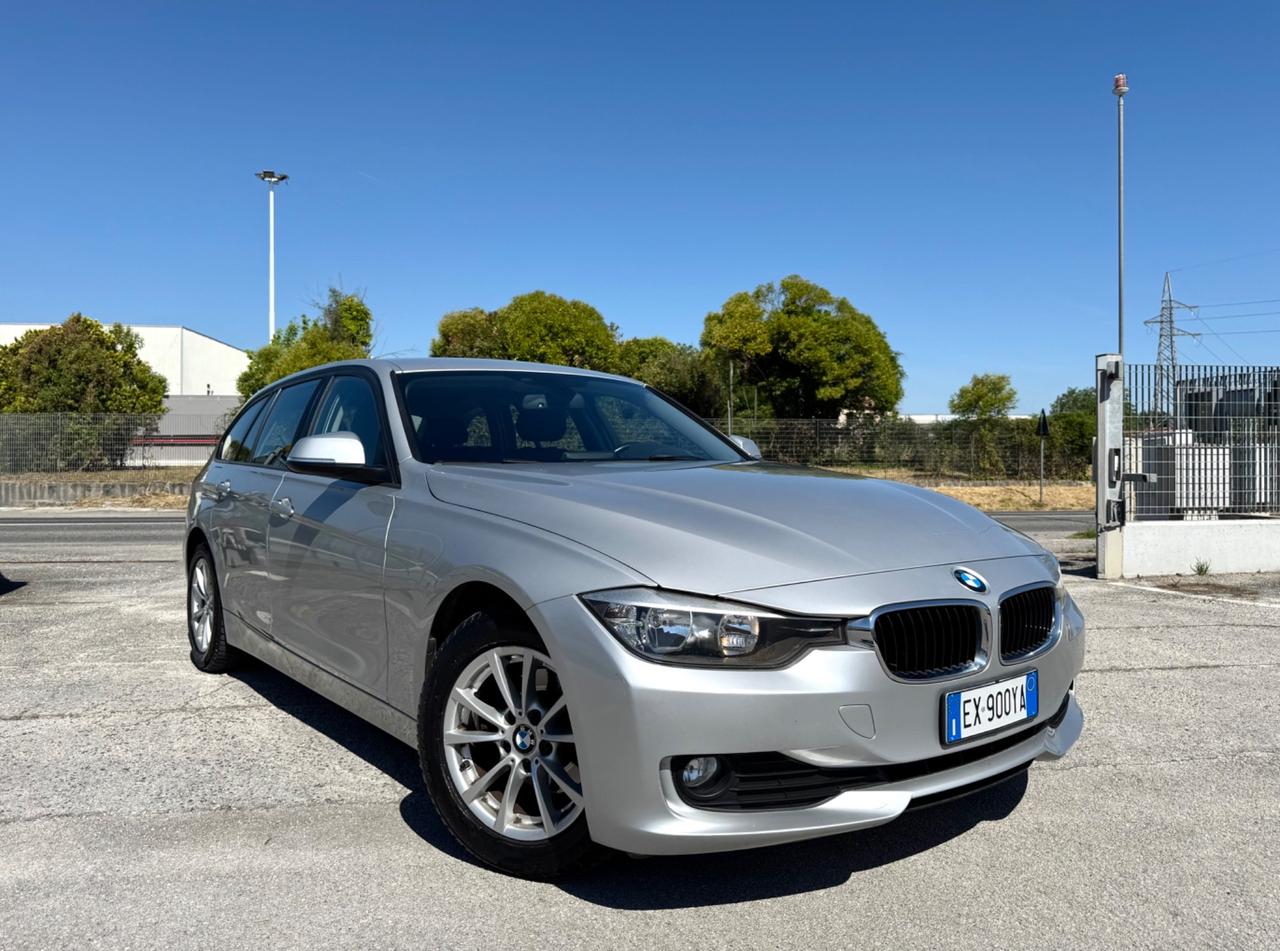 BMW 316d Automatic Touring - Navi