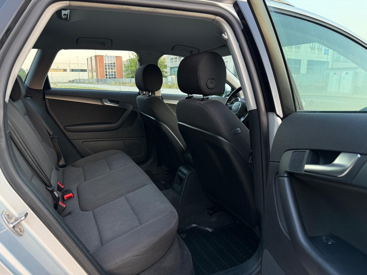 Audi A3 1.6 TDI 105 CV CR Ambition