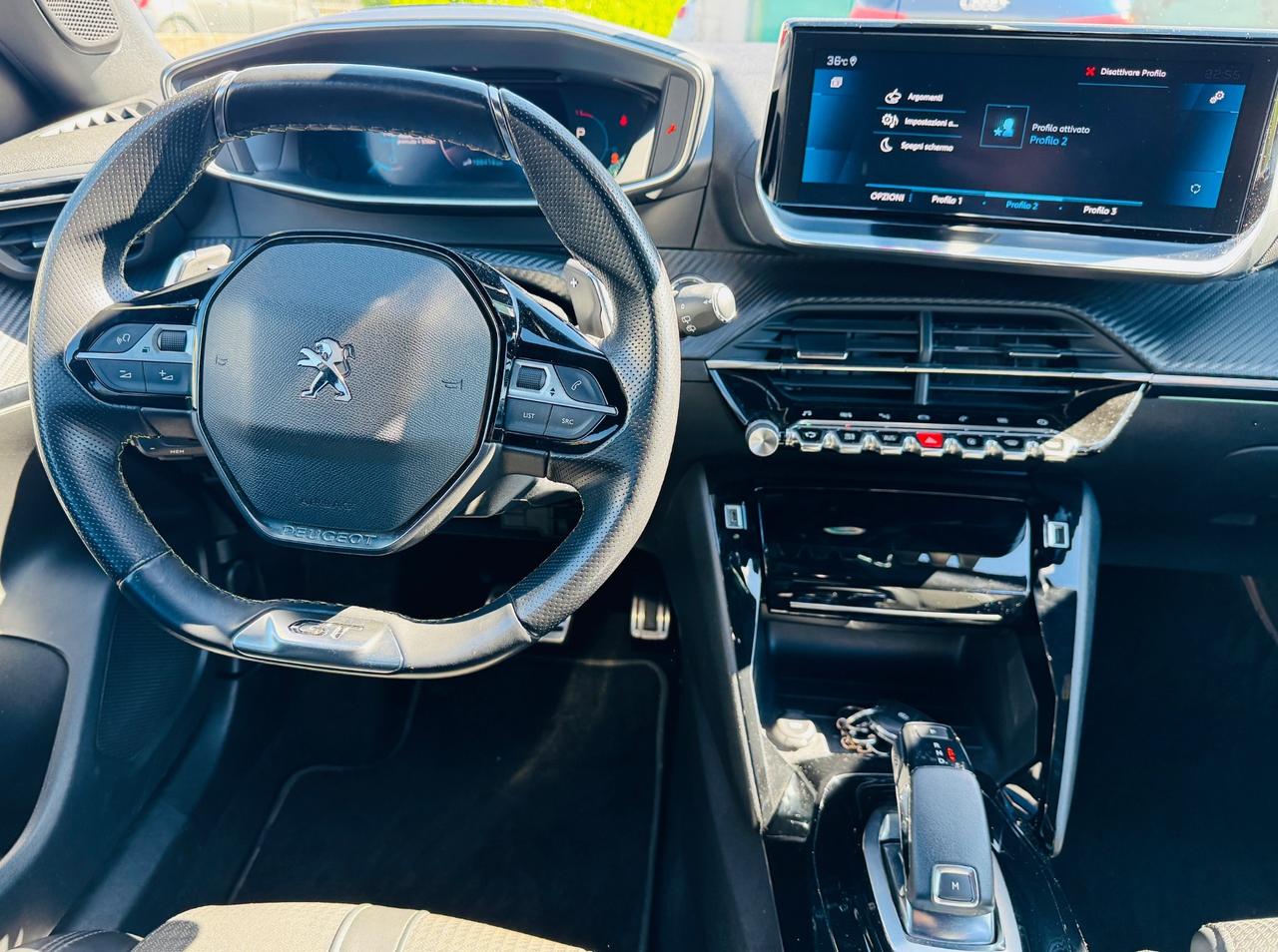 Peugeot 2008 BlueHDi 130 CV GT Line