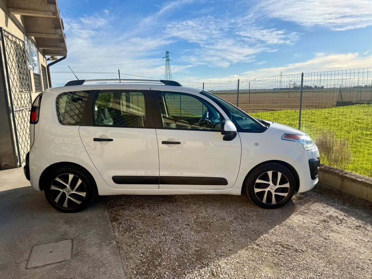 Citroen C3 Picasso GPL VALIDO 2035