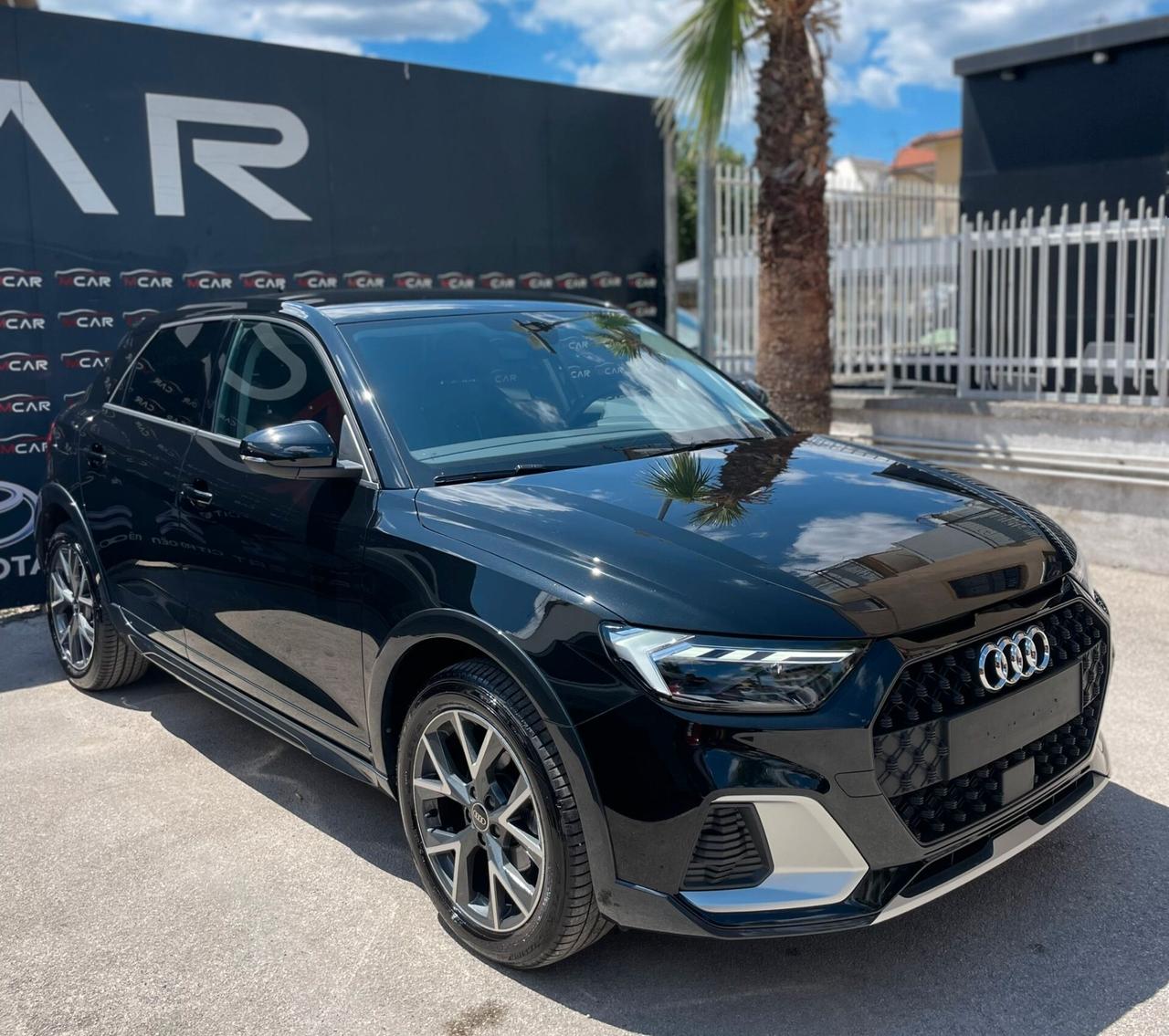 Audi A1 allstreet 30 TFSI S tronic Business