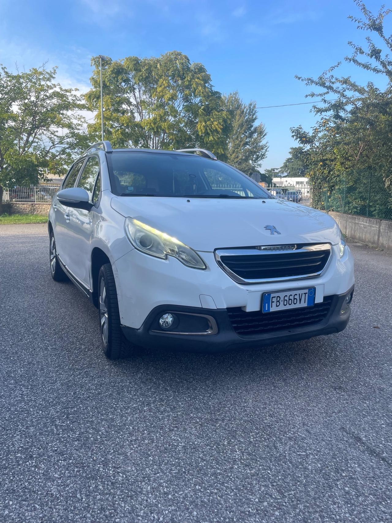 Peugeot 2008 PureTech 82 Active