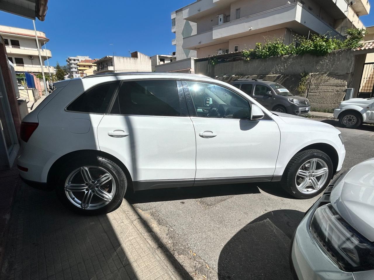 Audi Q5 2.0 TDI 170 CV quattro