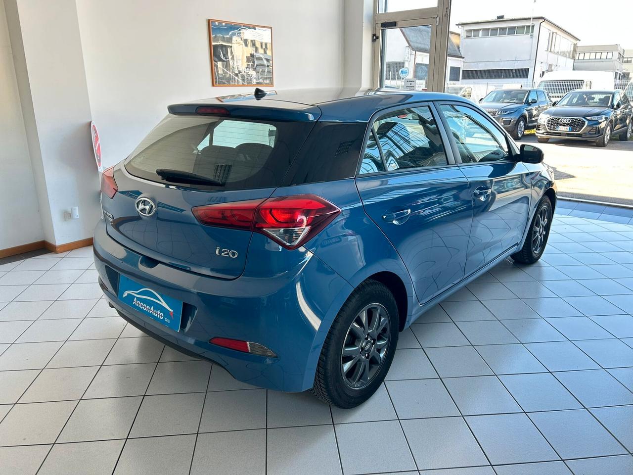 Hyundai i20 1.2B X NEOPATENTATI 2017