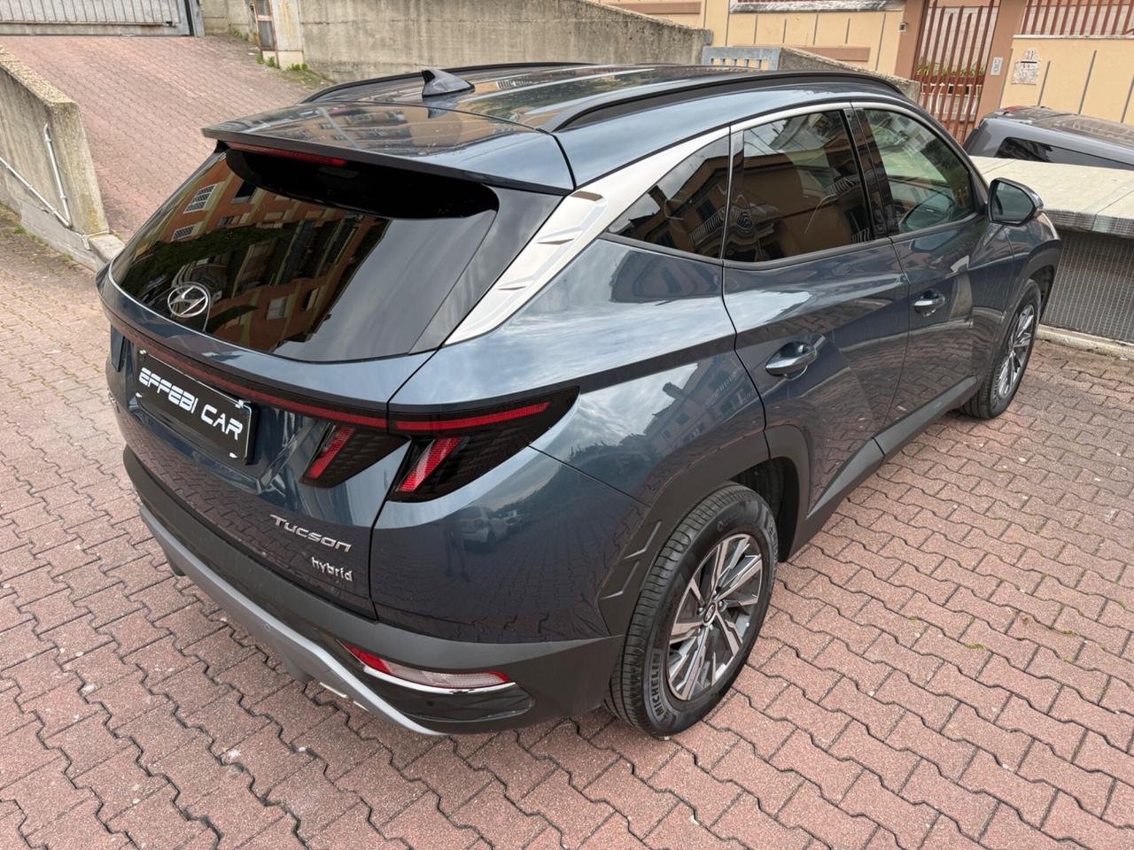 Hyundai Tucson 1.6 hev FULL-HYBRID PARI AL NUOVO!