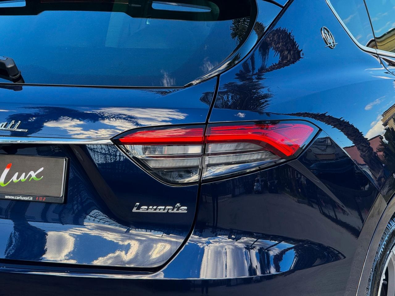 Maserati Levante 3.0 DS V6 Gransport 275CV TETTO 360