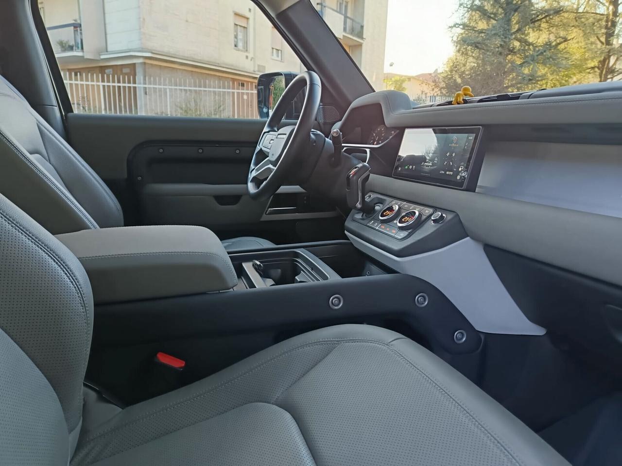 Land Rover Defender 90 3.0D I6 200 CV AWD Auto SE AUTOCARRO N1, PREZZO +IVA