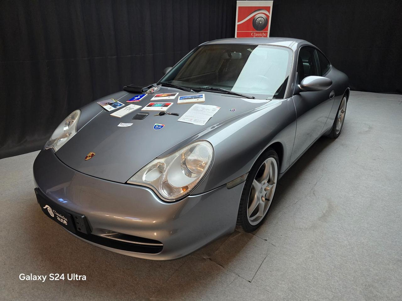 Porsche 911 Carrera cat Coupé