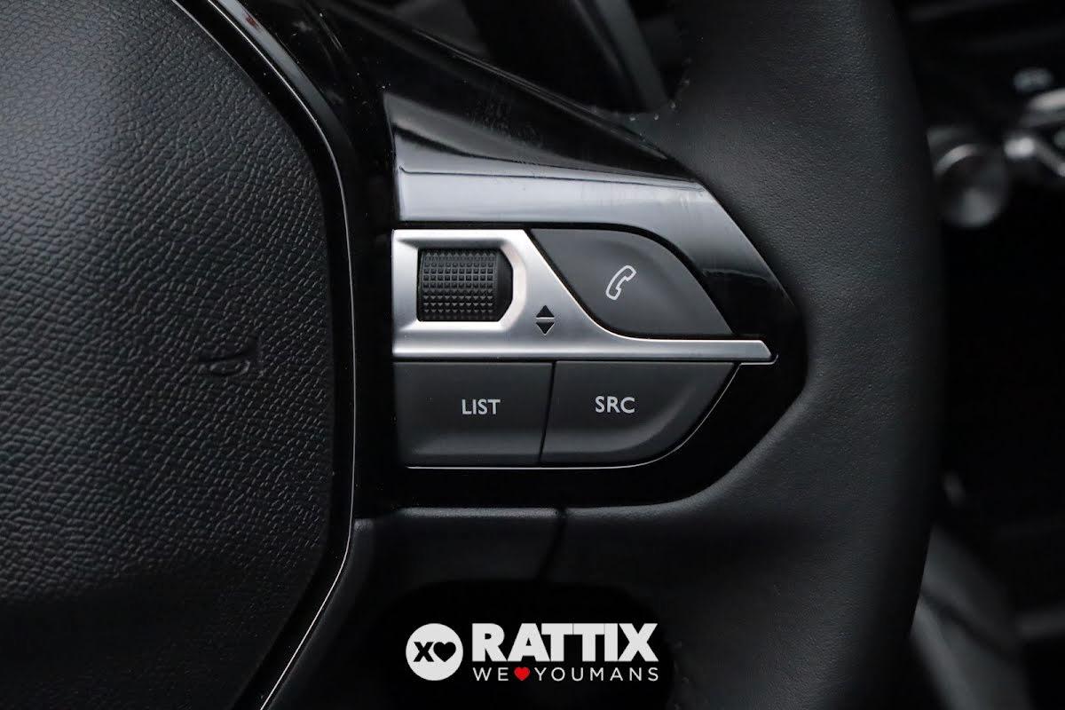 Peugeot 208 1.2 Hybrid 110CV Business e-DCS6