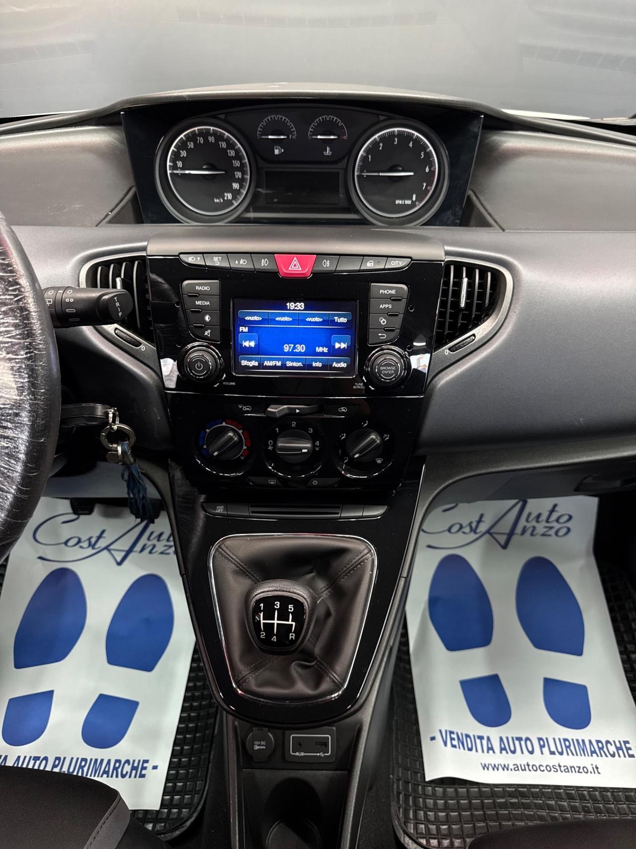 Lancia Ypsilon 1.2 Benzina Gold 44000 KM