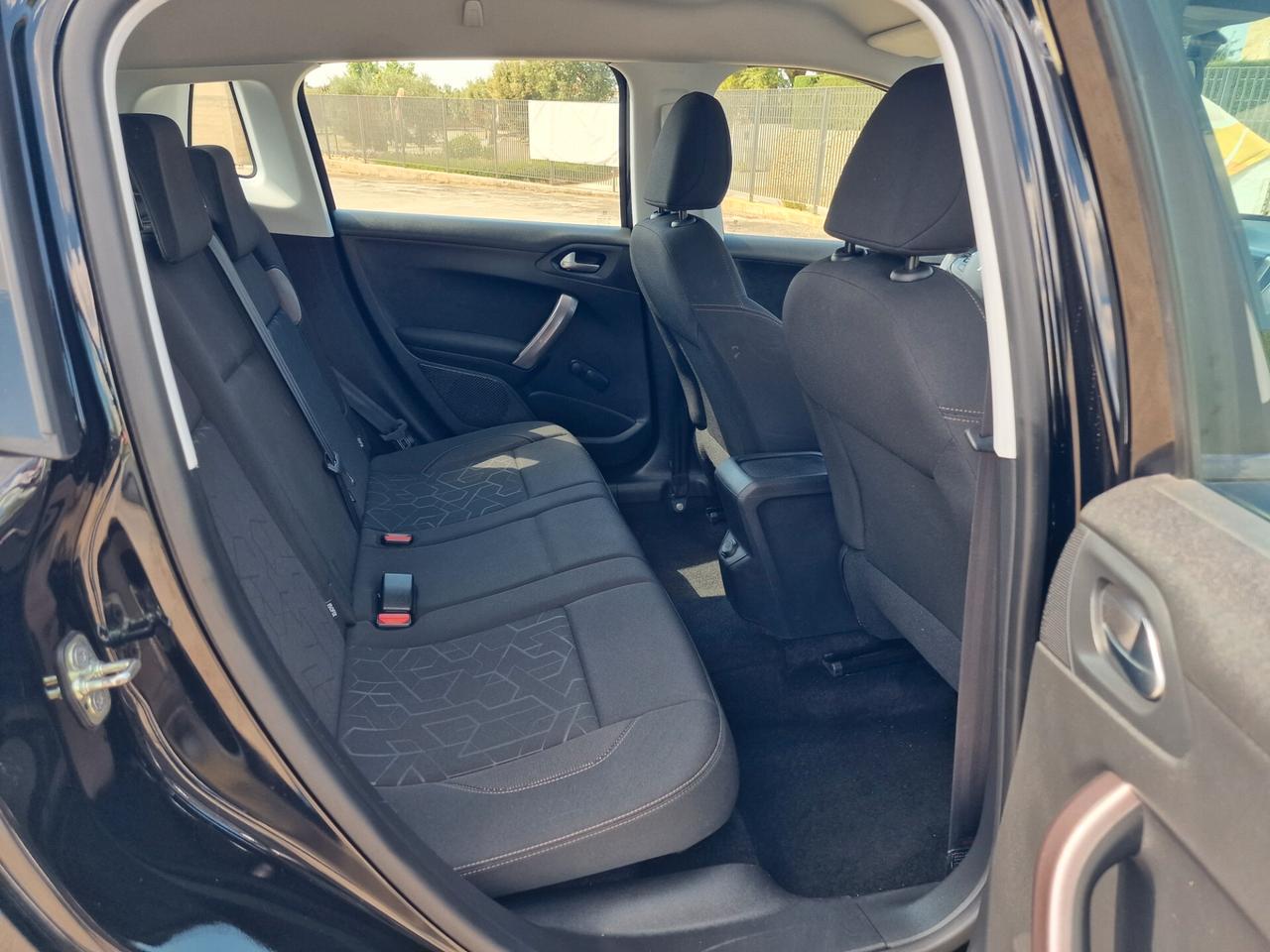 Peugeot 2008 1.4 HDi