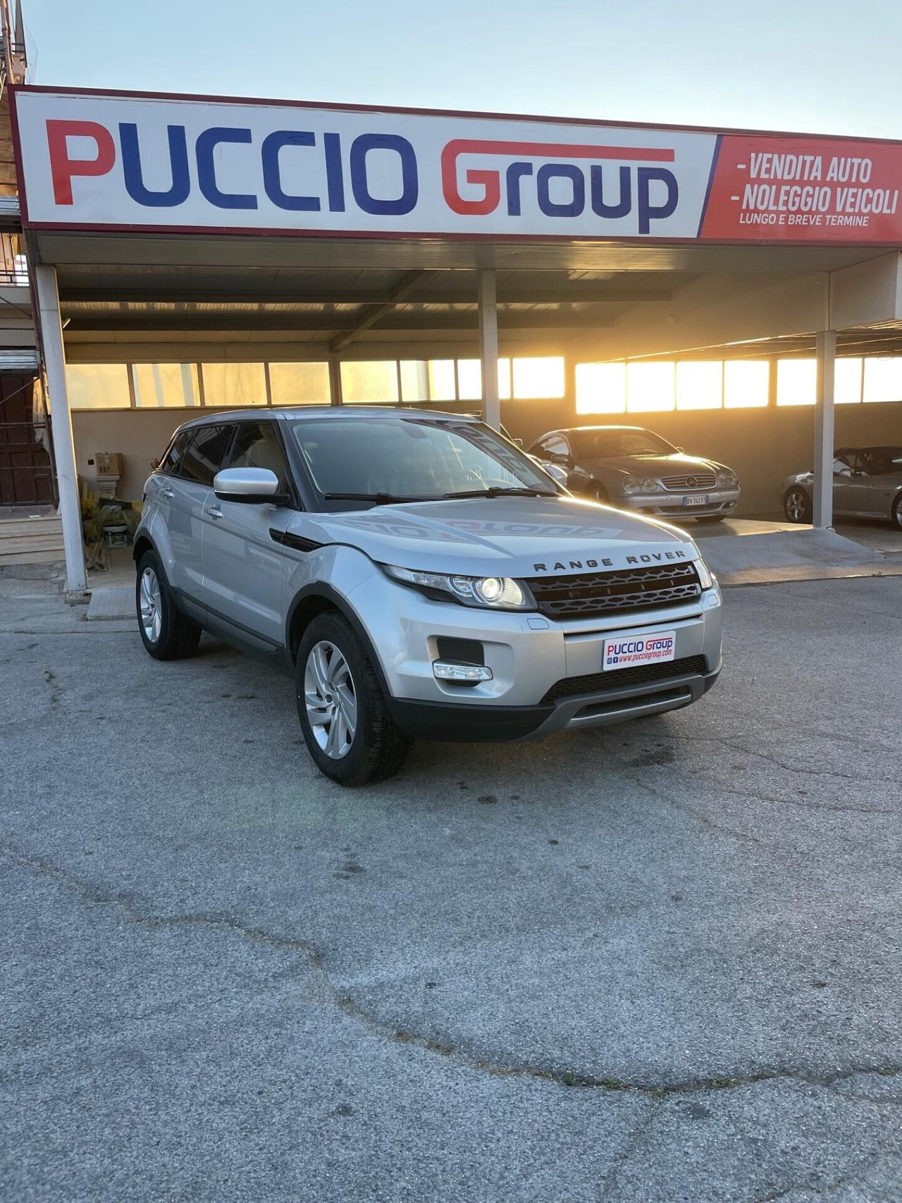 Land Rover Range Evoque 2.2 Sd4 5p. Pure