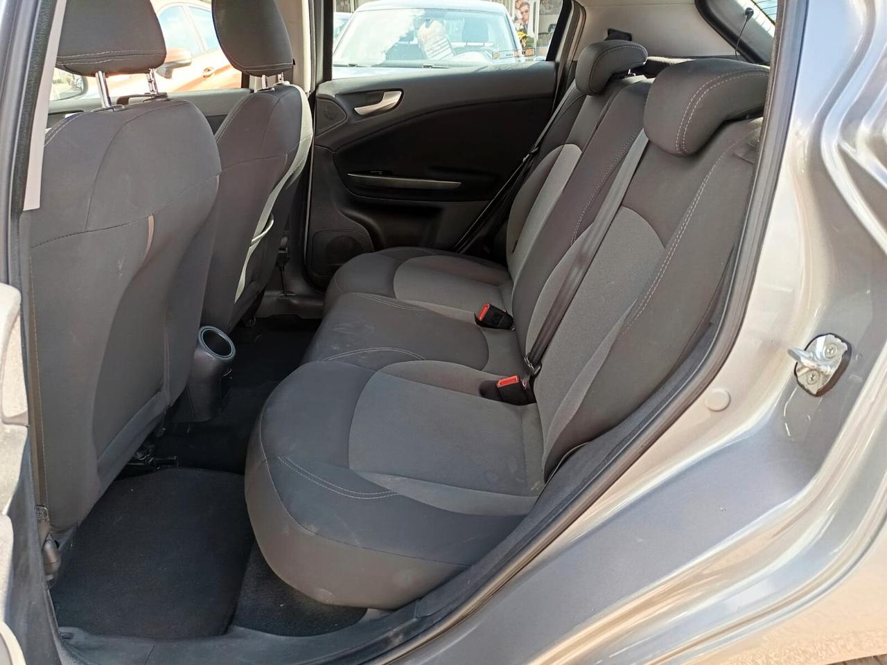 Alfa Romeo Giulietta 2016 - 1.6 JTDm-2 120 CV Lb automobili