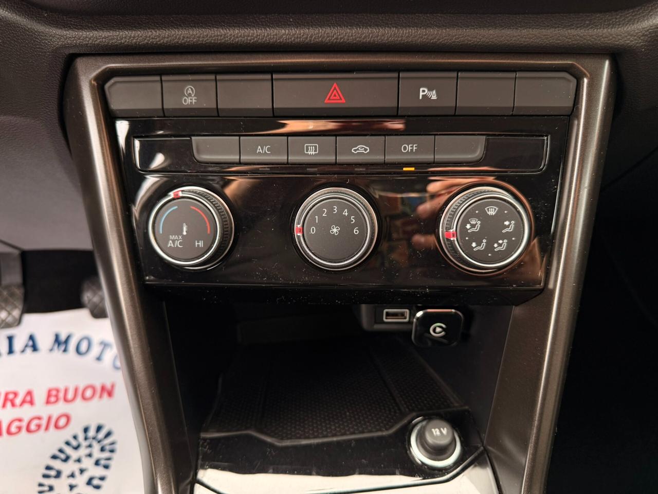Volkswagen T-Roc 1.6 TDi 116CV - 2019