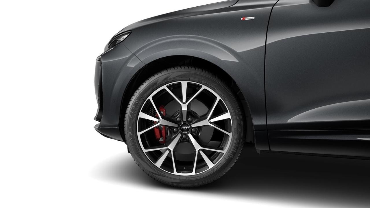 Audi Q3 SPB 40 TFSI quattro S tronic line TETTO/2026