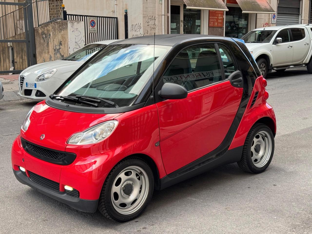 Smart ForTwo 1000 52 kW coupé pure