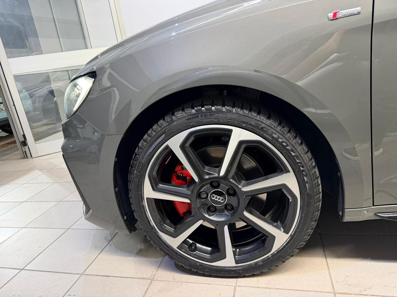 Audi A1 SPB 40 TFSI S tronic line edition