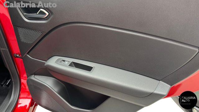 RENAULT Captur evolution full hybrid E-Tech 160