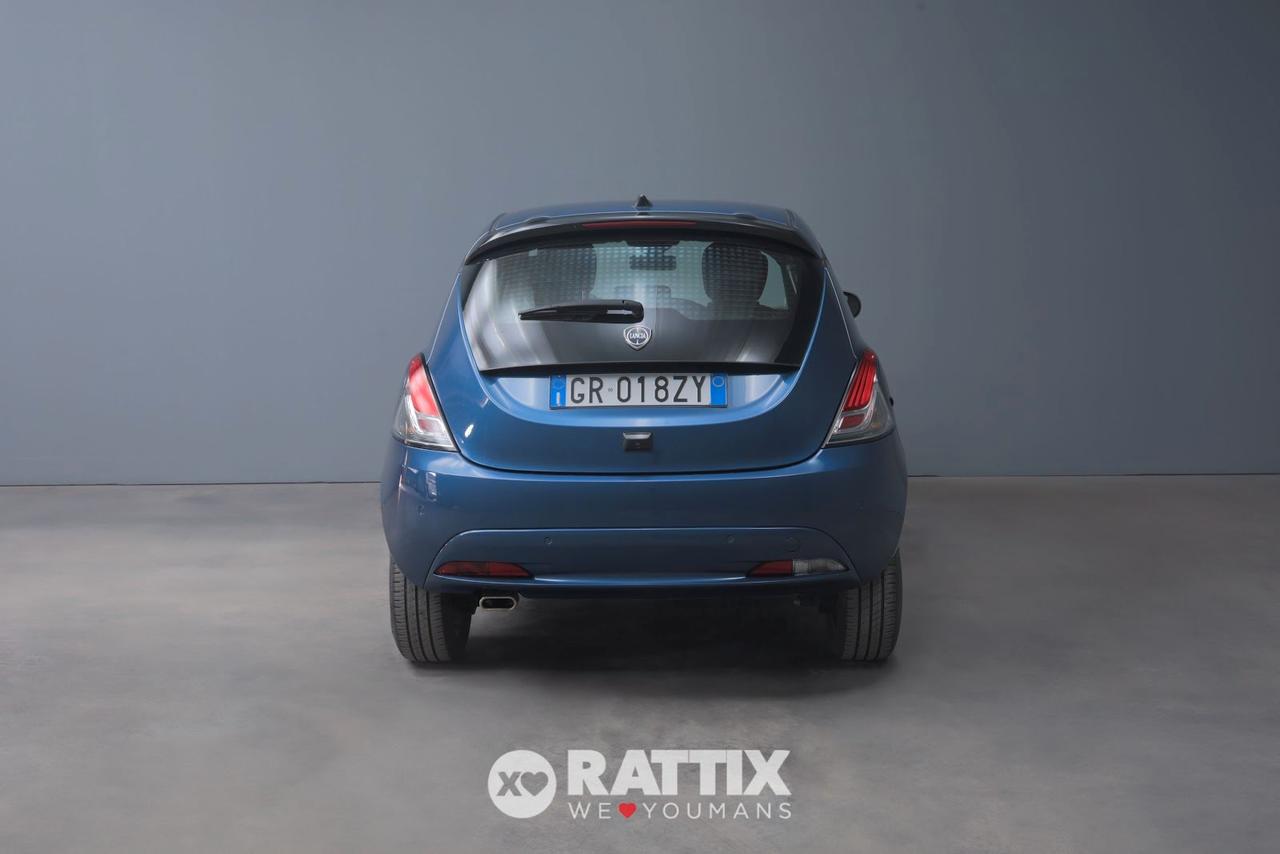 Lancia Ypsilon 1.0 Firefly Hybrid 70CV Platino