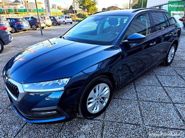 SKODA Octavia 2.0 TDI EVO SCR DSG Wagon Ambition