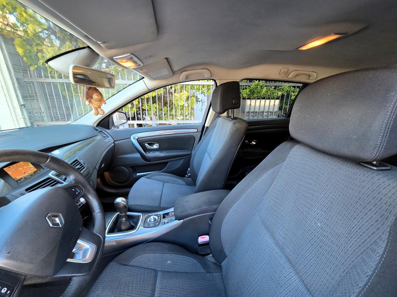 Renault Laguna 1.5 dCi 110CV SporTour Nav