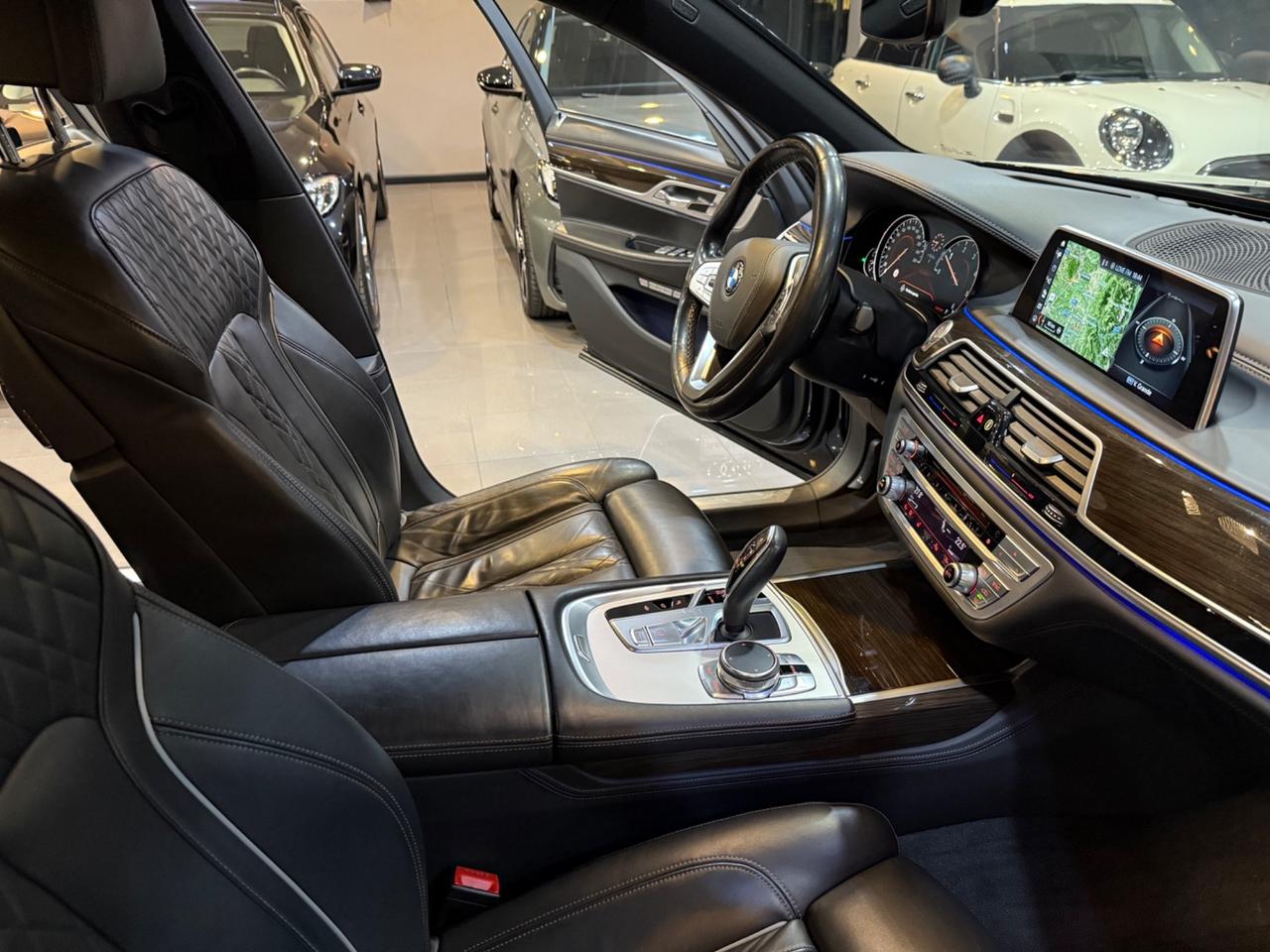 Bmw 730 730d xdrive CARBON MATRIX 360*!!