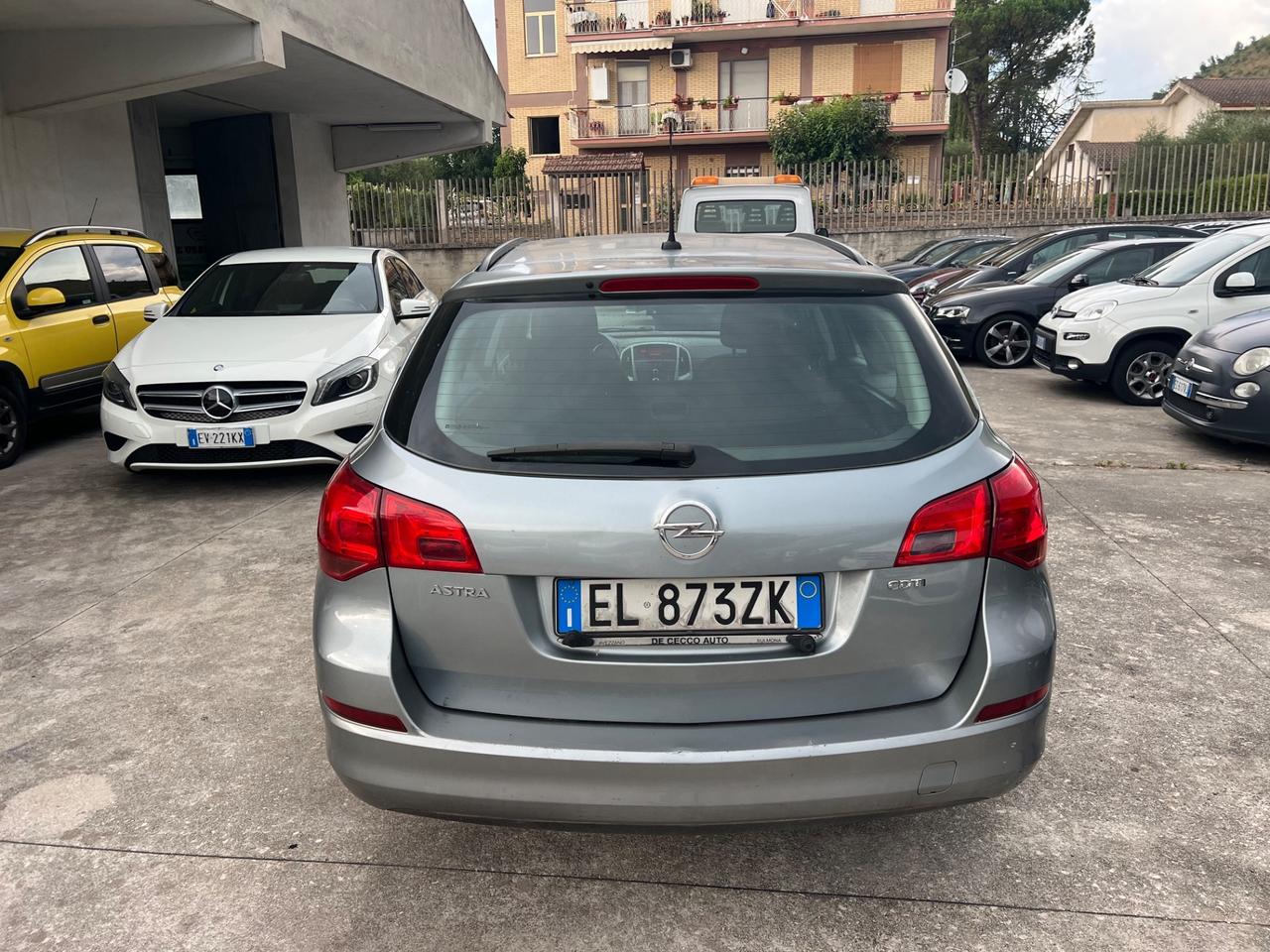 Opel Astra 1.7 CDTI 110CV Sports Tourer Cosmo Fleet