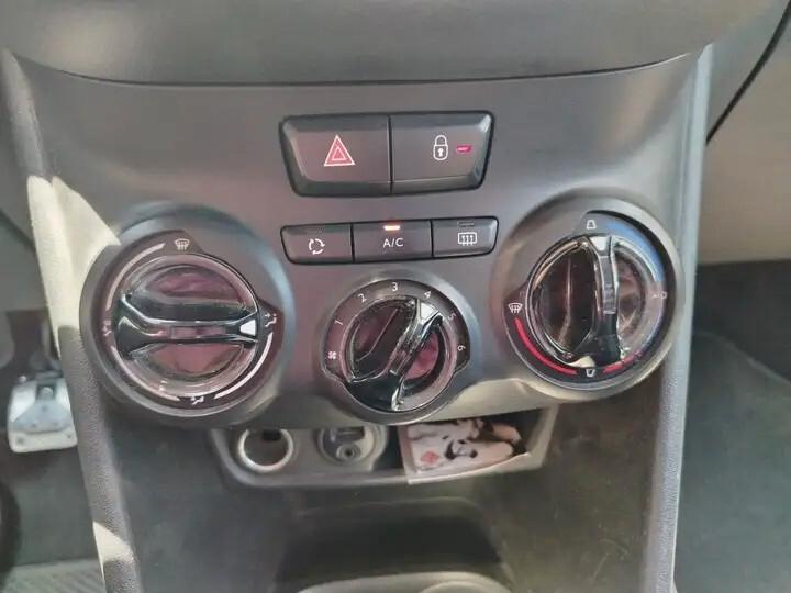 Peugeot 208 PureTech 82 5p. GPL Active