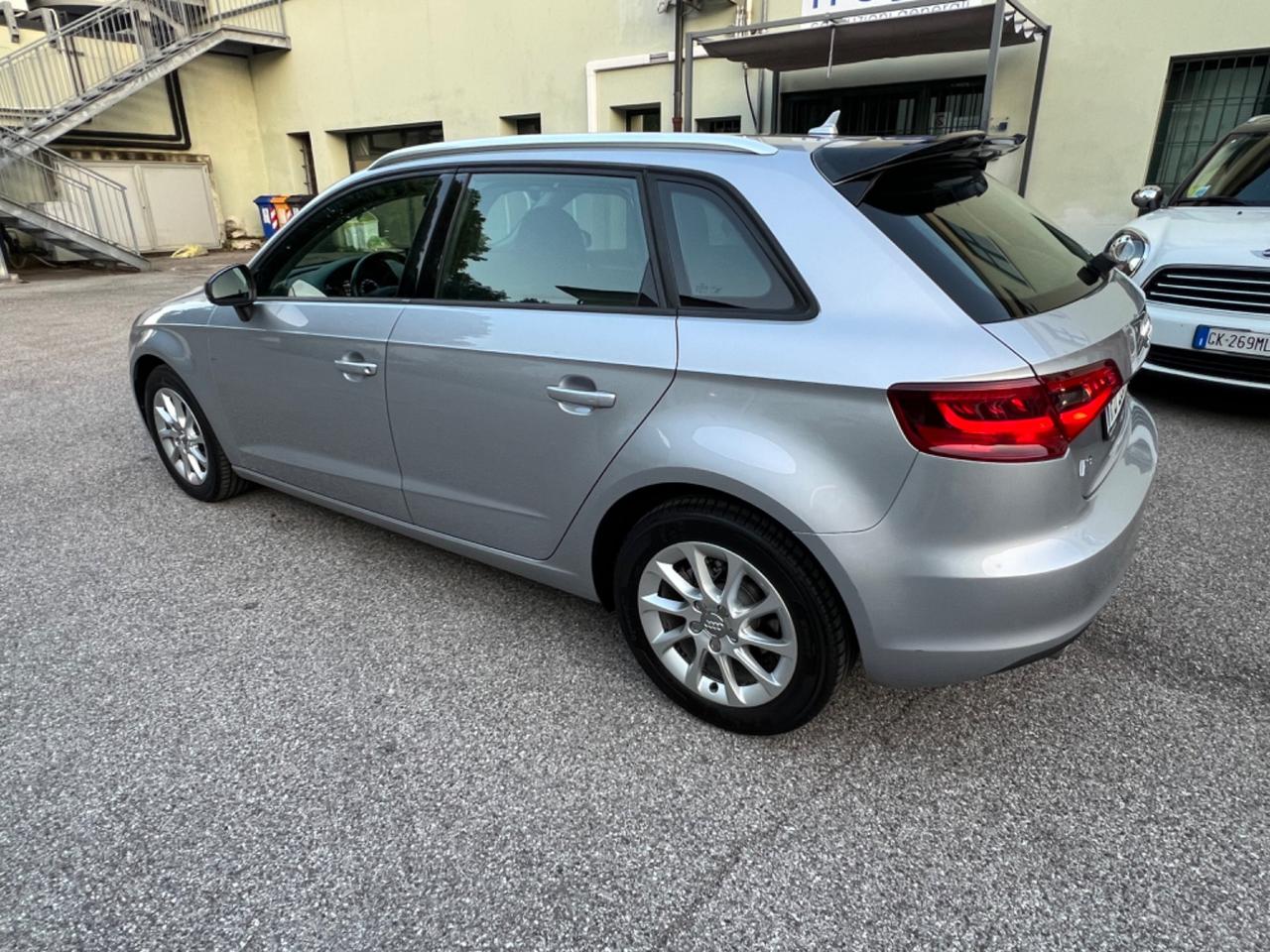 Audi A3 SPB 1.6 TDI clean diesel S tronic