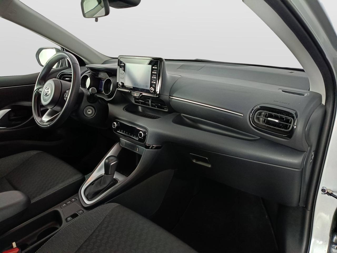 TOYOTA Yaris IV 2020 - Yaris 1.5h Trend
