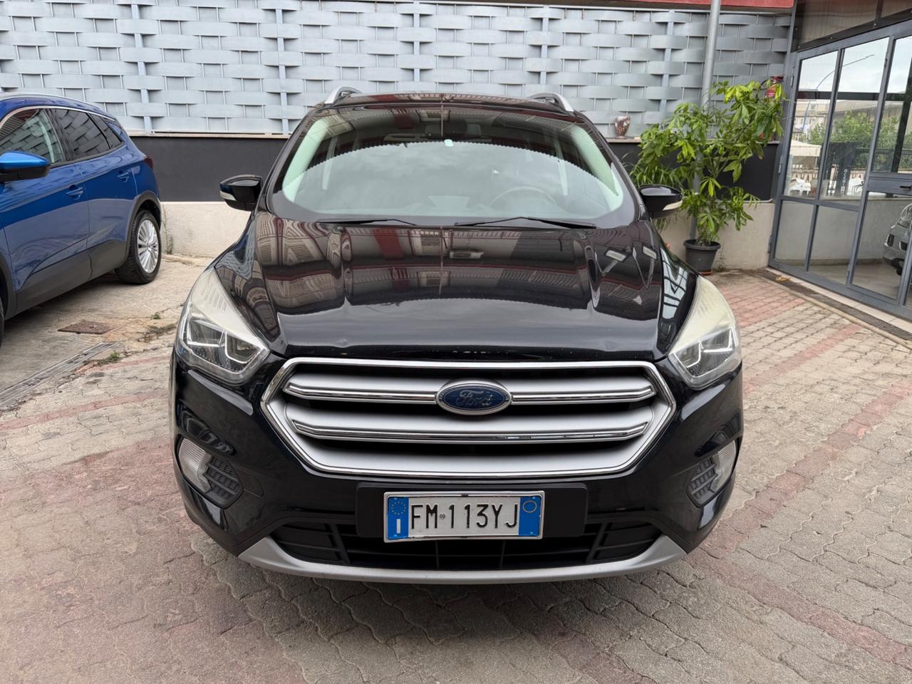 Ford Kuga 1.5 TDCI 120 CV Powershift Titanium 2018
