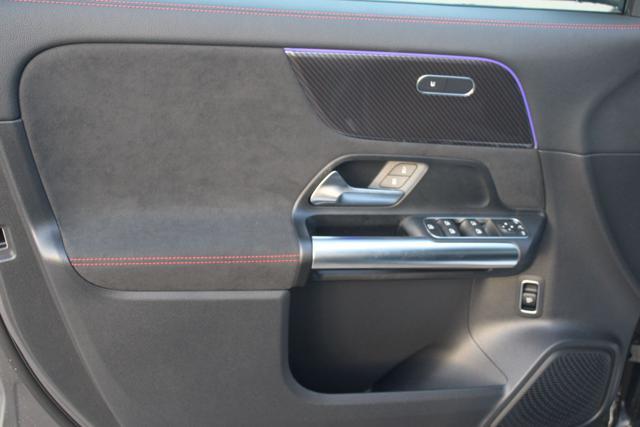 MERCEDES-BENZ GLA 200 d Automatic AMG Line Premium