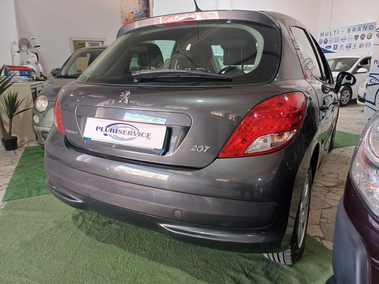 Peugeot 207 GPL DI SERIE Ottimo stato - 2011