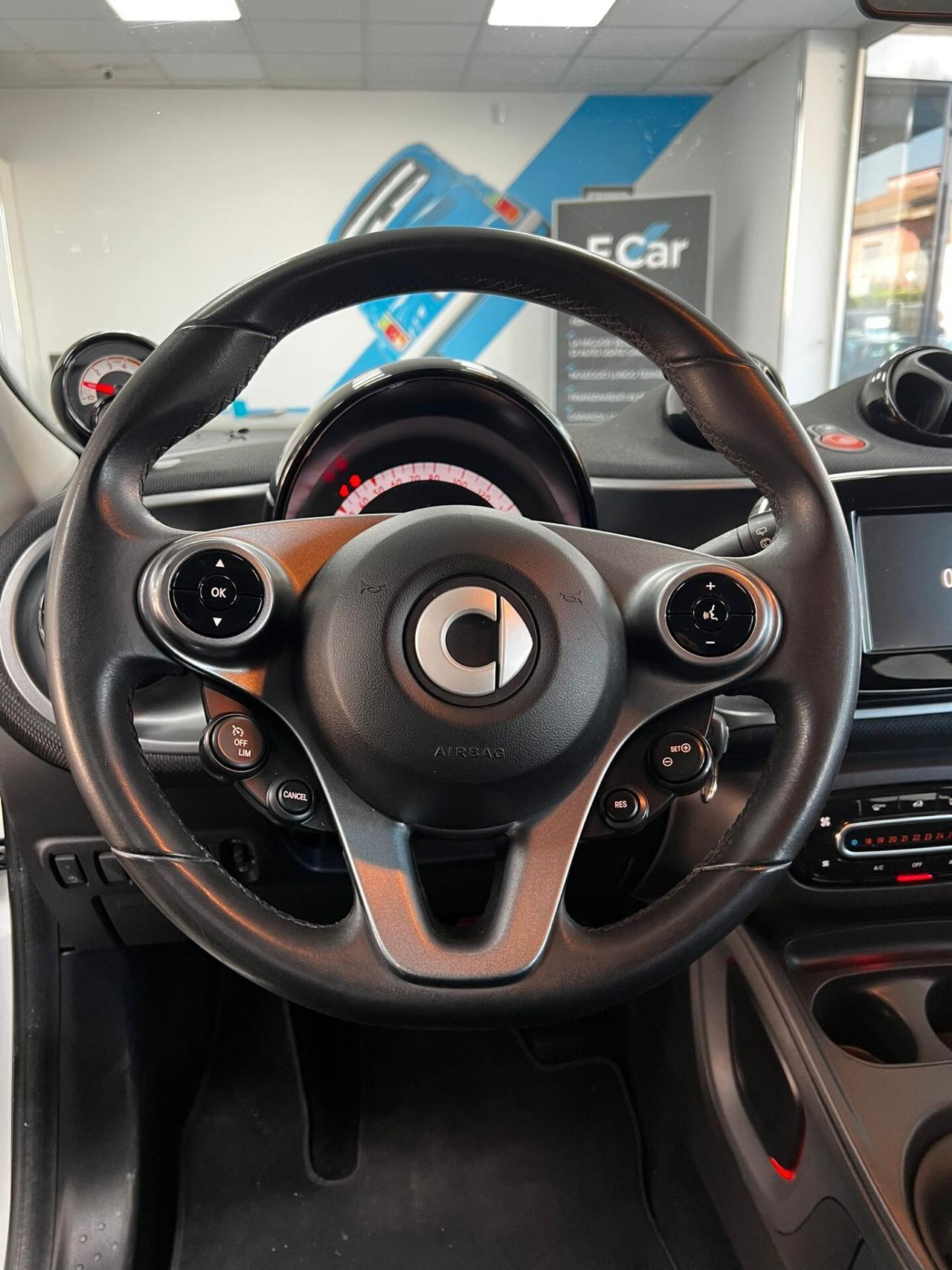 Smart ForFour 70 1.0 Passion
