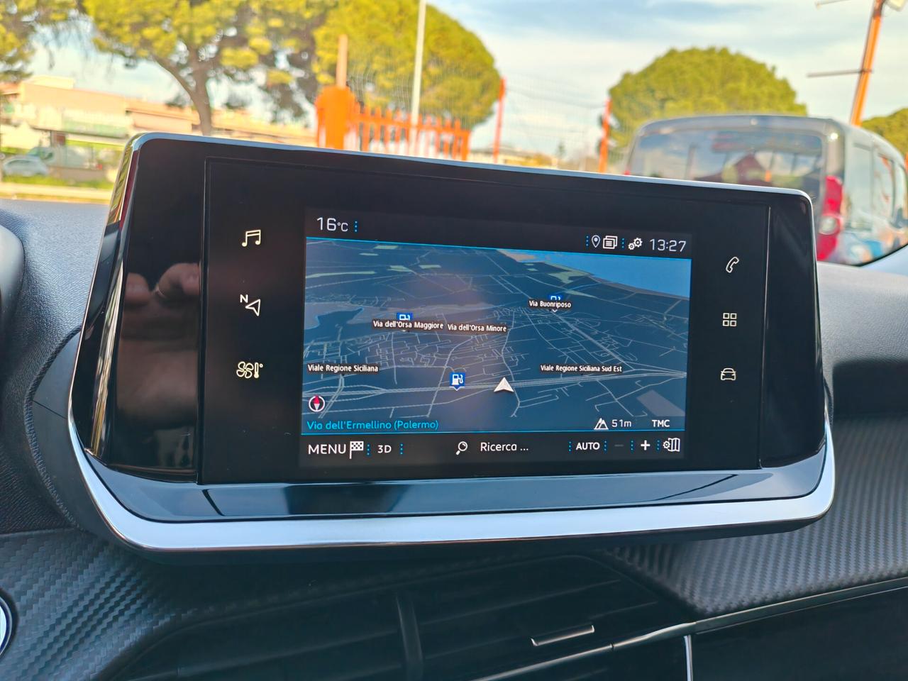 Peugeot 2008 1,5 diesel 12/2021 Cv110