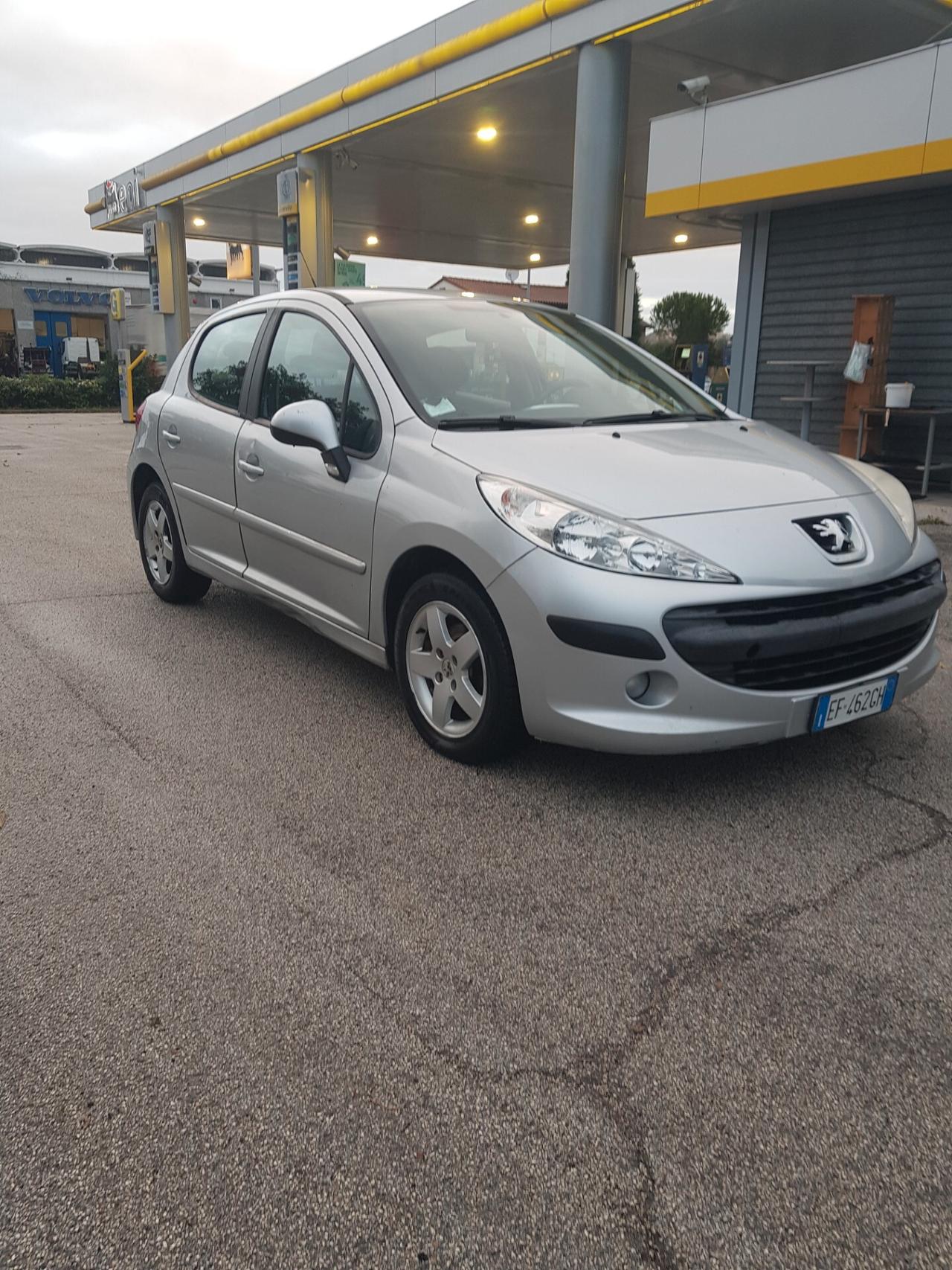 Peugeot 207 1.4 HDi 70CV 5p. Energie Sport