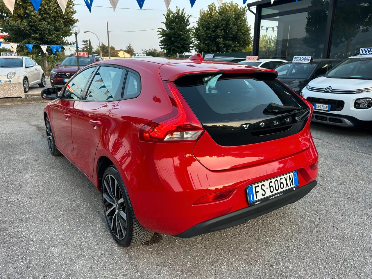 " UNA BOMBA " Volvo V40 D2 BUSINESS SPORT
