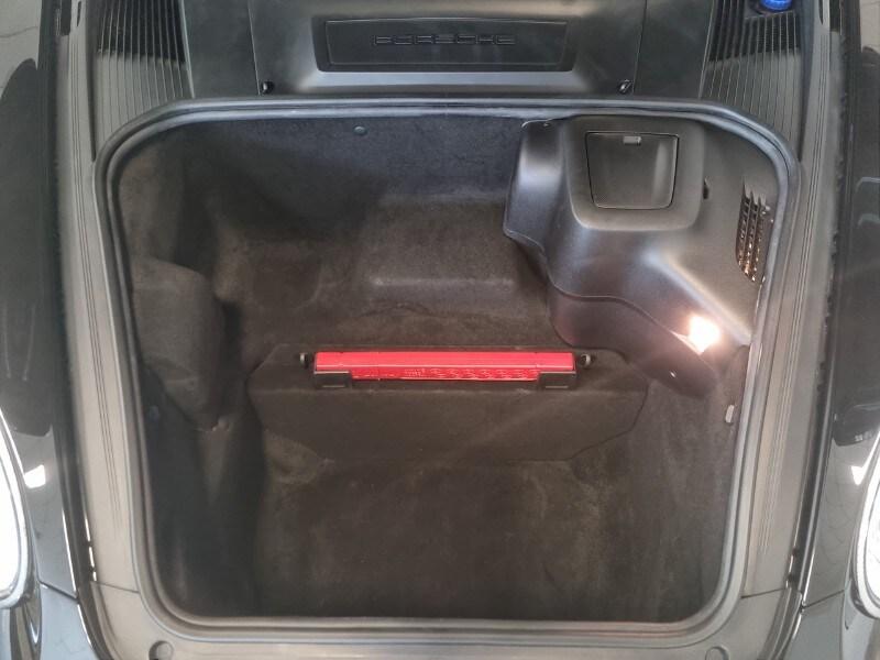 PORSCHE Cayman (987) Cayman 2.7