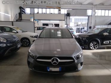 MERCEDES-BENZ A 200 d 4p. Sport